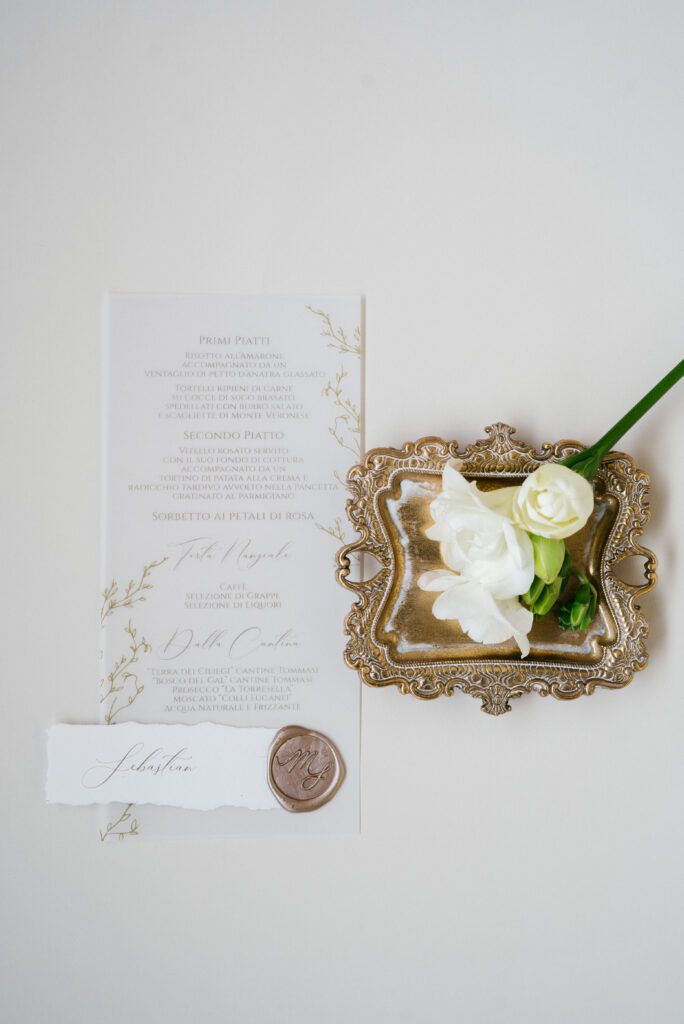 Menu Maddalena e Stefano, sui toni dell'oro e del bronzo